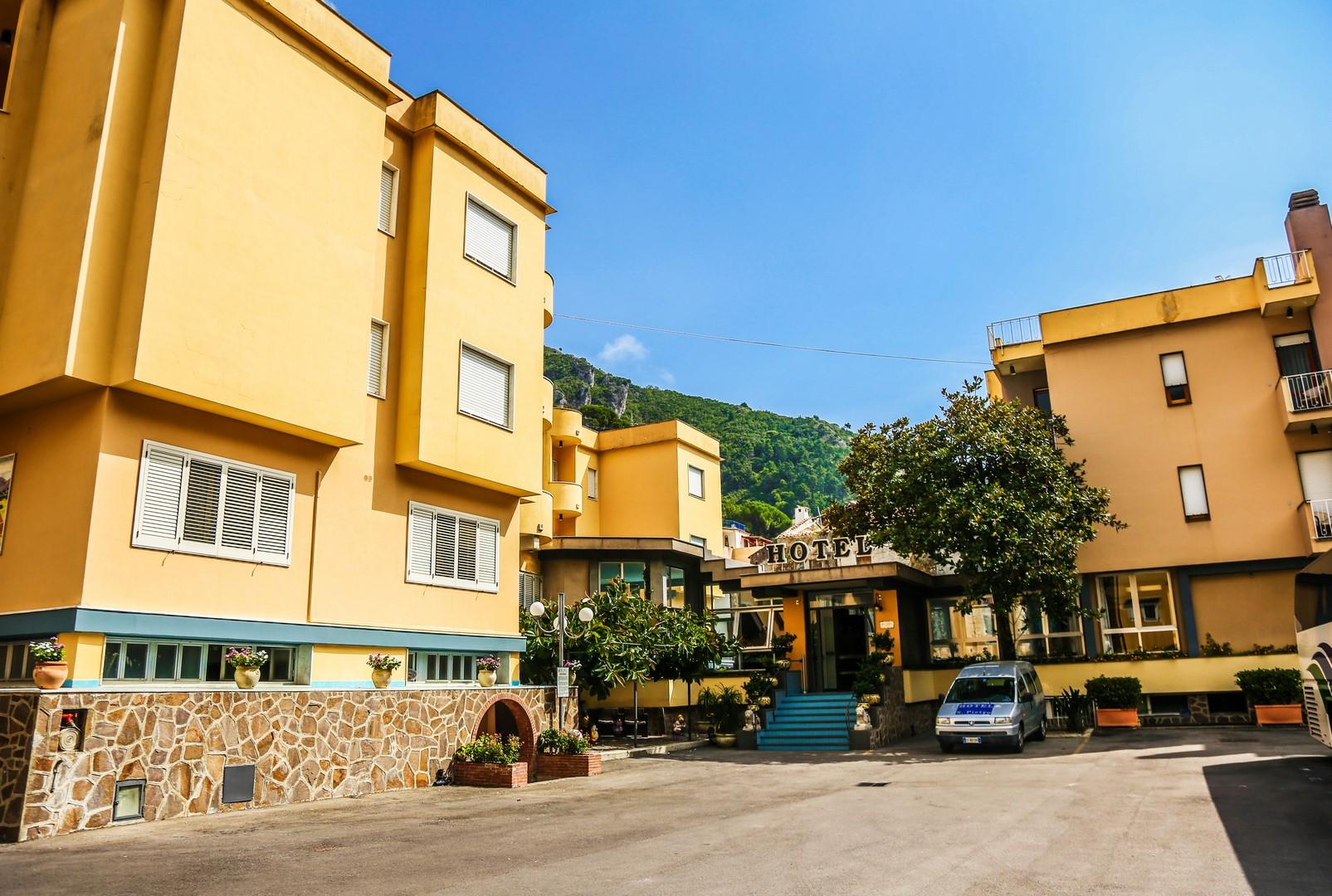 Hotel San Pietro Maiori Luaran gambar