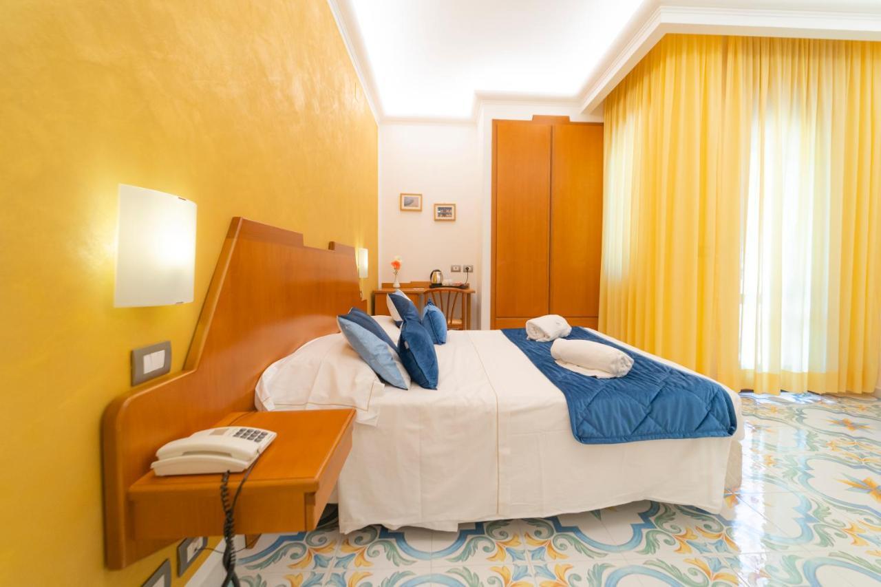 Hotel San Pietro Maiori Luaran gambar