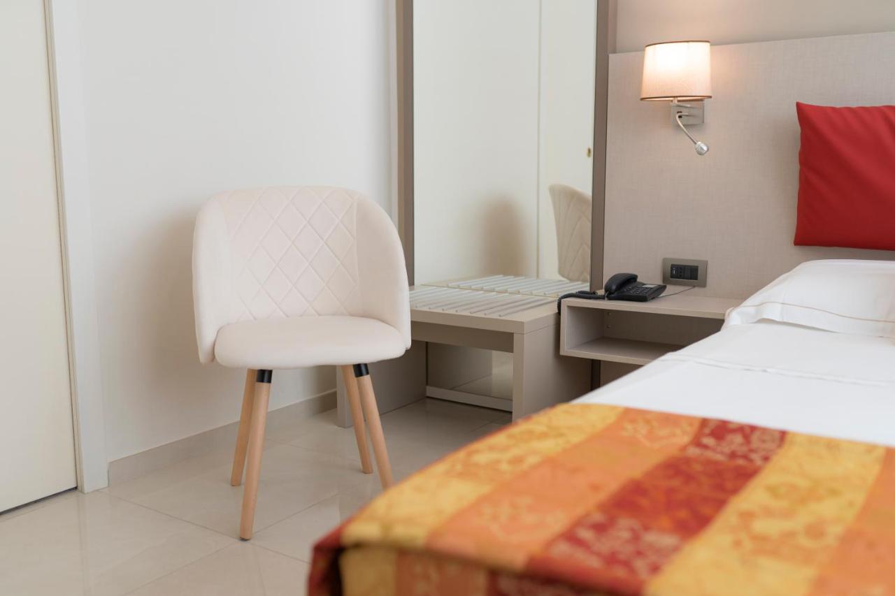 Hotel San Pietro Maiori Luaran gambar