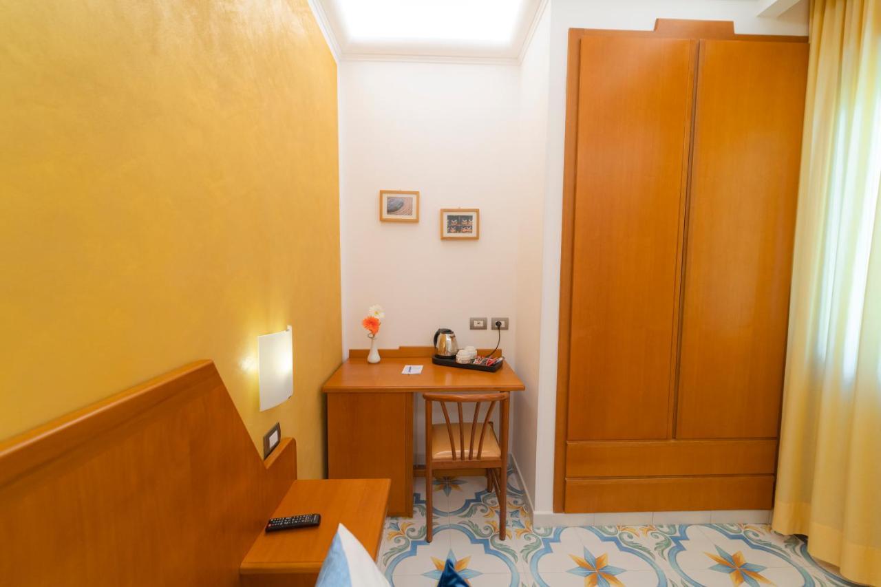 Hotel San Pietro Maiori Luaran gambar