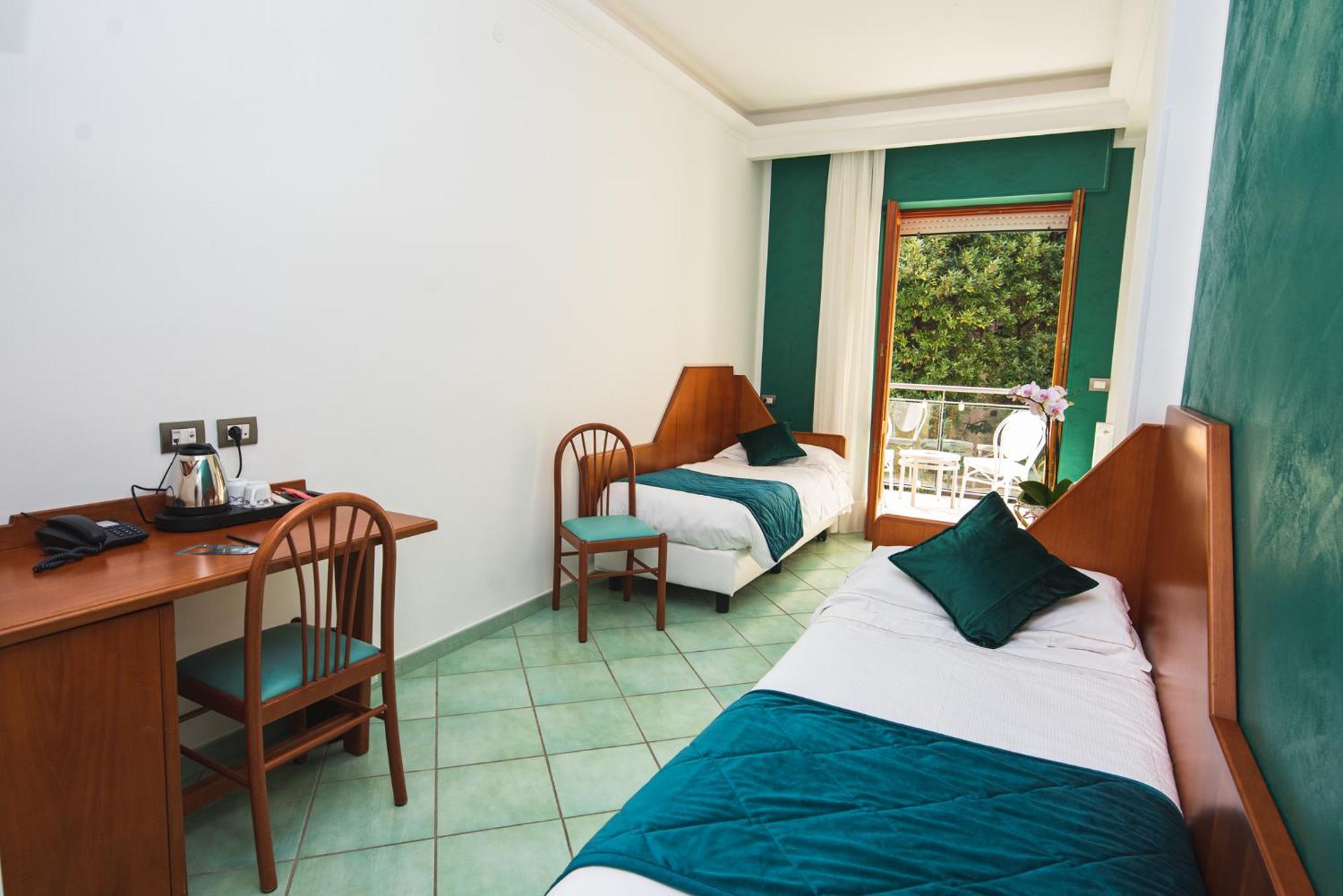 Hotel San Pietro Maiori Luaran gambar