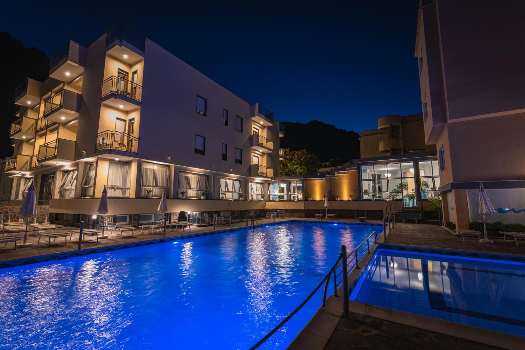 Hotel San Pietro Maiori Luaran gambar